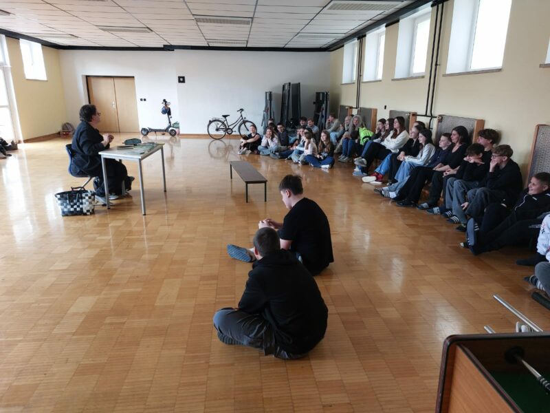 Lesungen von Autorin Karin Ammerer